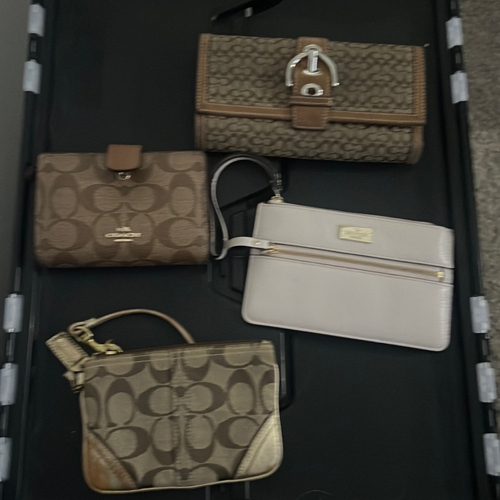 COACH AND KATE SPADE WALLETS AND WRISTLETS